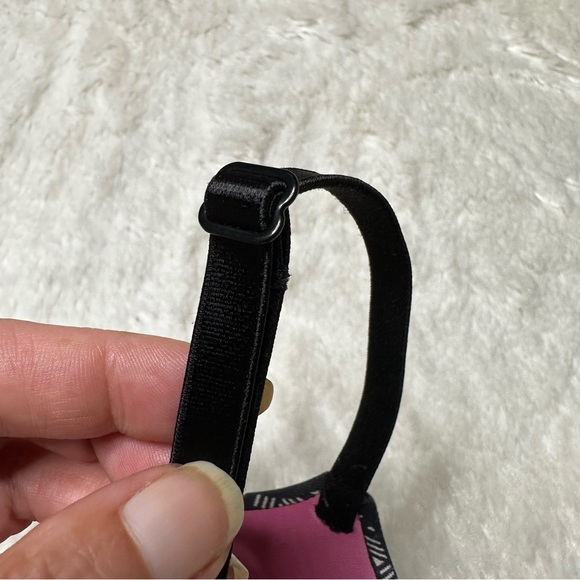 PINK VS Wear Everywhere Printed Push Up Bra Women’s 32C - Picture 6 of 10